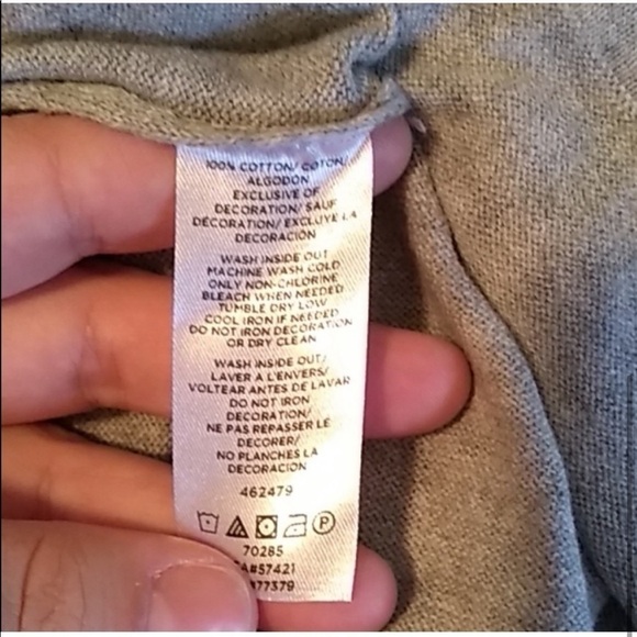 Ann Taylor Knit  top beaded fish front - Picture 5 of 6